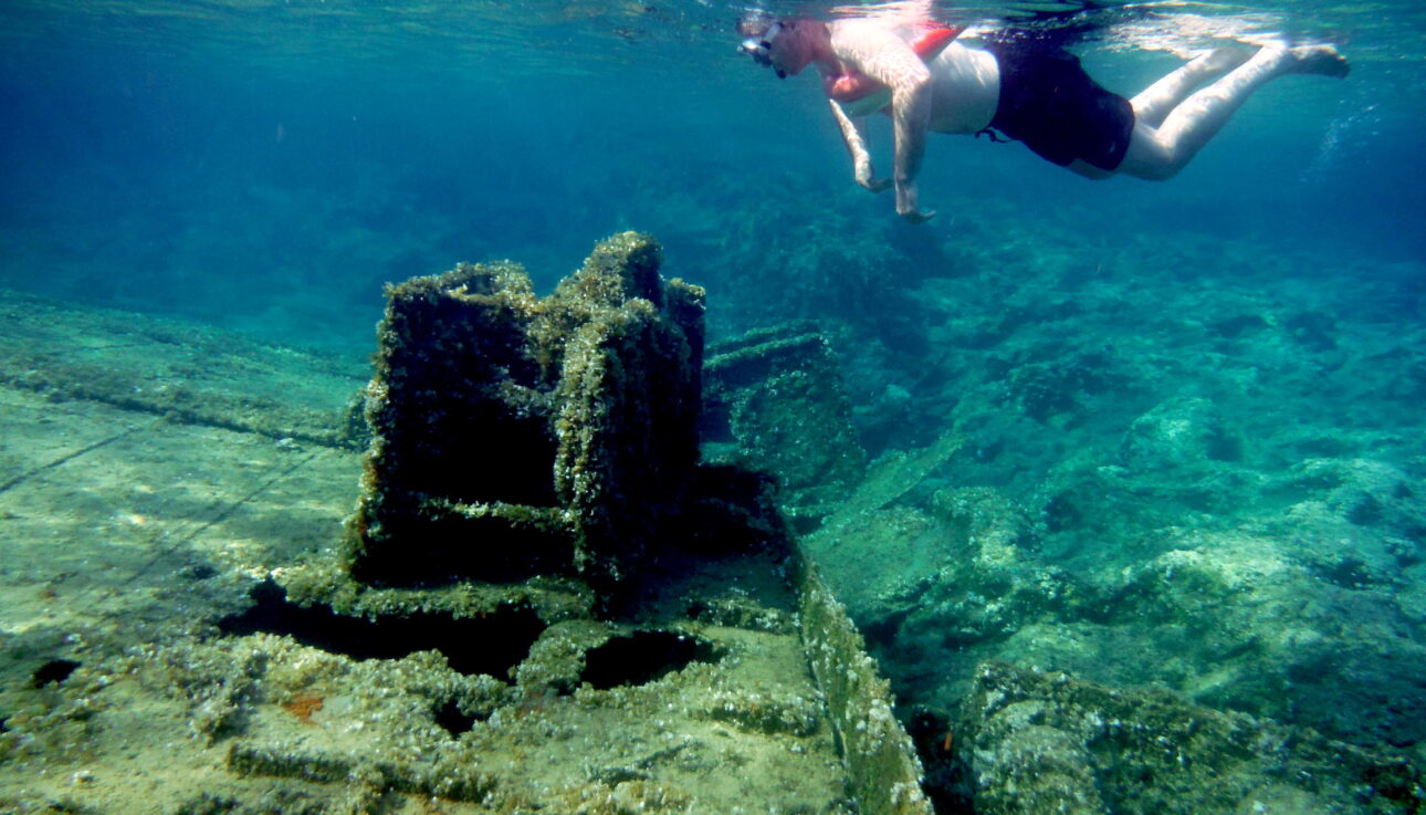 Snorkel over the Shipwreck