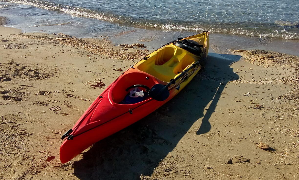 Kayak in Elafonissi