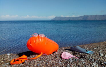 Winter sea swimming in Kissamos bay