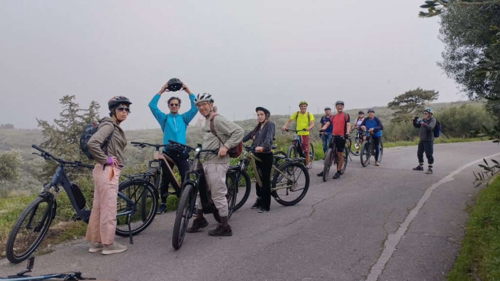 The roads around Kissamos are great for ebikes