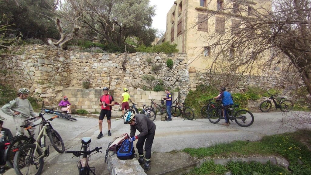 Stop at the water spring